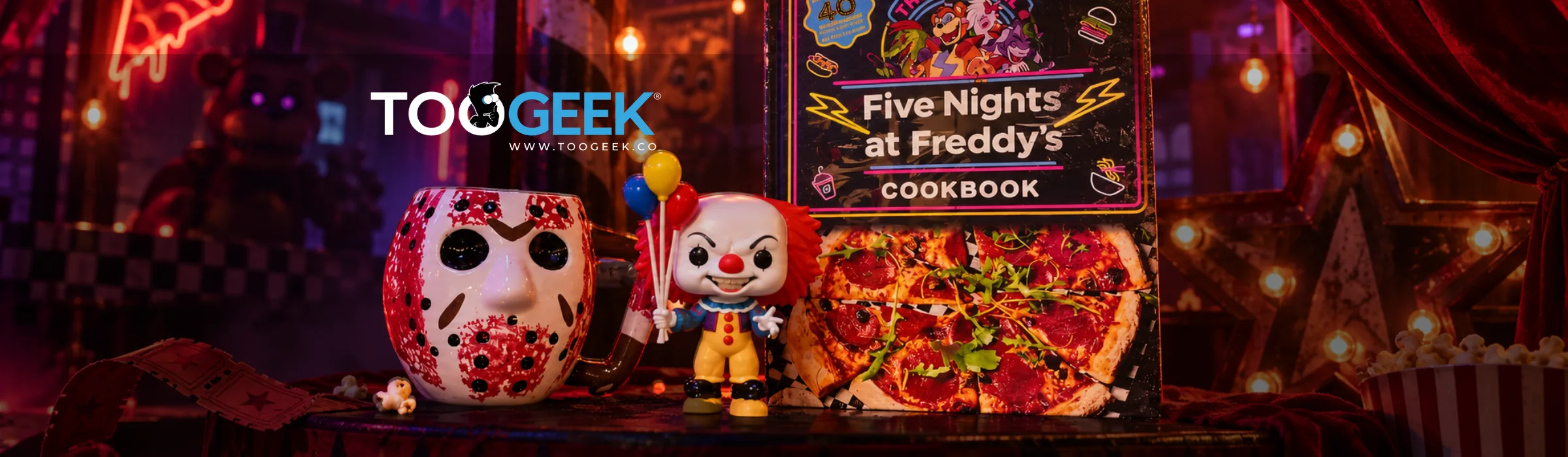 TooGEEK tienda geek pop Colombia, figuras Five Nights at Freddy's, cookbook FNAF, decoración neon, merchandising videojuegos terror