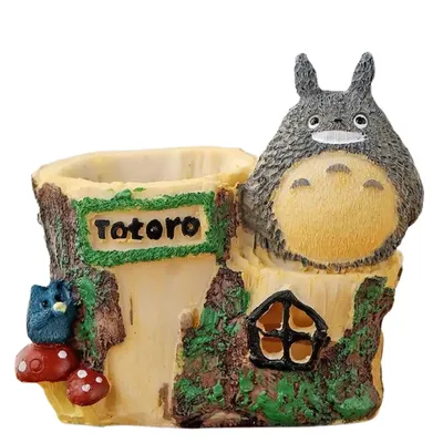 Portalápices decorativo Totoro con árbol y musgo - Studio Ghibli