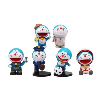 Figuras Doraemon en diferentes poses y outfits coleccionables
