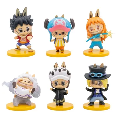 Seis figuras chibi One Piece con bases doradas