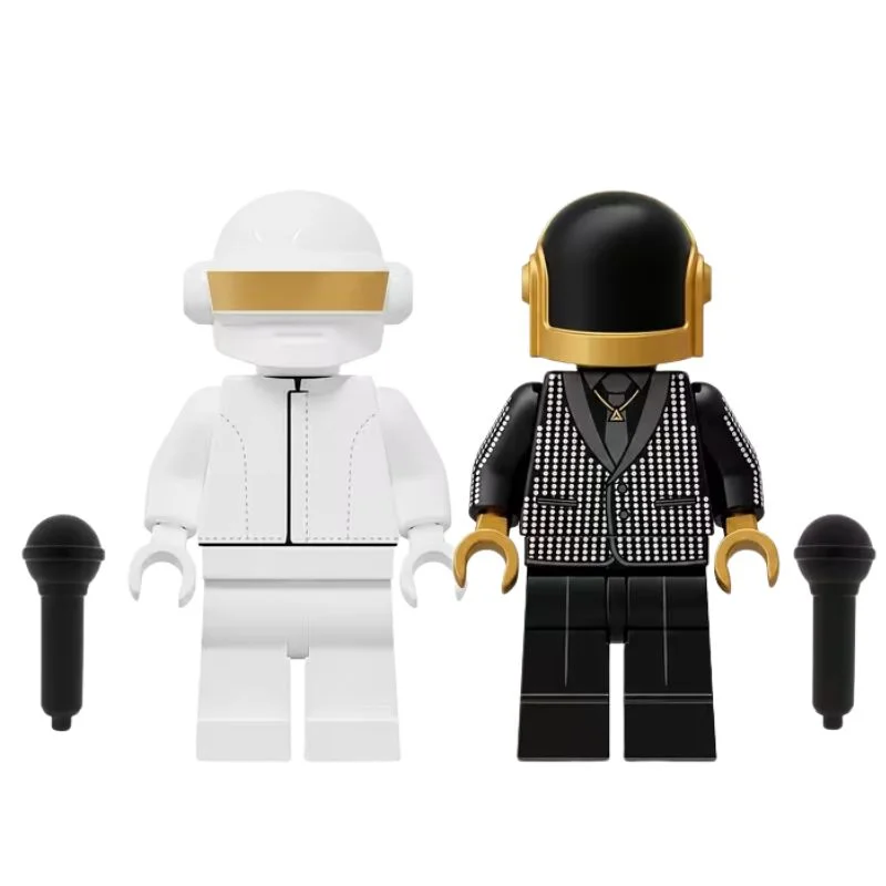 Figuras Daft Punk blanca y negra con cascos dorados y micrófonos