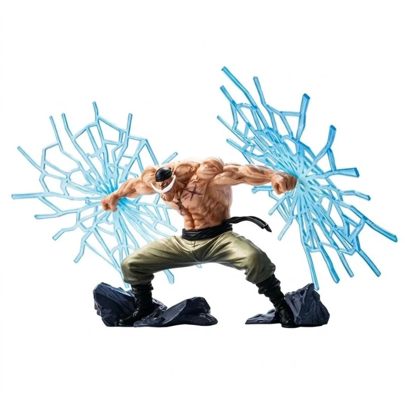 Figura Barbablanca One Piece con efectos azules