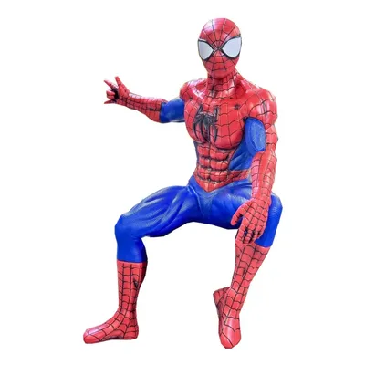 Figura Spiderman Marvel en pose dinámica con traje rojo y azul