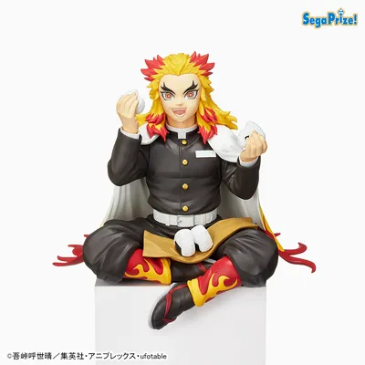 Figura Rengoku comiendo pastel de Kimetsu no Yaiba