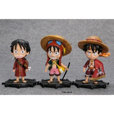 Figura Luffy One Piece con base negra