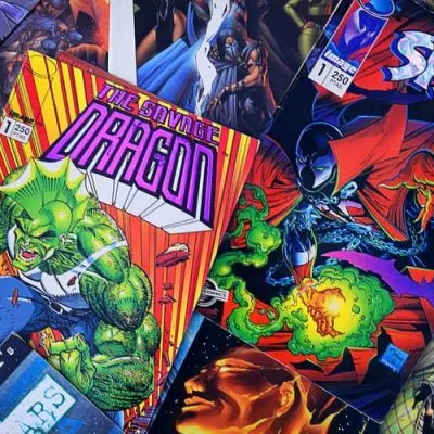Cómics variados de superhéroes Marvel y DC Comics con ilustraciones coloridas