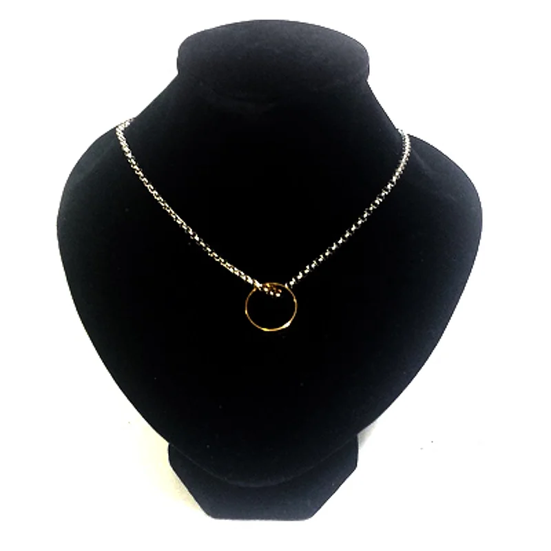 Collar metálico con anillo dorado El Señor de los Anillos